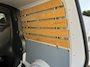 Volkswagen Transporter 2.0 TDI L2H1 30 DC Highline Navi Airco Cruise Control Trekhaak Carplay All-Season Lat om Lat betimmert