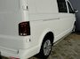 Volkswagen Transporter 2.0 TDI L2H1 30 DC Highline Navi Airco Cruise Control Trekhaak Carplay All-Season Lat om Lat betimmert