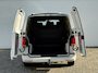 Volkswagen Transporter 2.0 TDI L2H1 30 DC Highline Navi Airco Cruise Control Trekhaak Carplay All-Season Lat om Lat betimmert