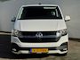 Volkswagen Transporter 2.0 TDI L2H1 30 DC Highline Navi Airco Cruise Control Trekhaak Carplay All-Season Lat om Lat betimmert