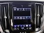 Volvo V60 2.0 B3 Aut. M.Advantage Trekhaak/Camera/Leder/ Nav/Ecc/19inch.R-Design/Led/Ecc/Stoelverw.