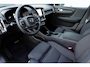 Volvo EX40 Single Motor Extended Range Plus 82 kWh | Trekhaak | Verwarmbare voorstoelen en stuurwiel | Premium audio by Harman Kardon | Keyless | Adaptieve cruise control Warmtepomp