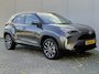Toyota Yaris Cross 1.5 Hybrid 115 Dynamic / Achteruitrijcamera / Apple Carplay Android Auto / Navigatie / Stuur- Stoel & Voorruitverwarming / Climate control / Adaptief cruise control / Elektrische ramen voor en achter /