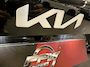 Kia Sorento 1.6 T-GDI Plug-in Hybrid 4WD ExecutiveLine 7p. PANO/LEER/TREKHAAK/HEAD-UP/ACC/BOSE/360CAMERA/LED/VENTILATIE+MEMORY/NIVEAU-REGELING/CARPLAY/KEYLESS/EL.A.KLEP/4X ISOFIX/FABRIEKS-GARANTIE T/M 07-2030