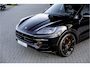 Porsche Cayenne Coupé 3.0 E-Hybrid - Sport Chrono + | Panorama | Passenger Display | Bose | Luchtvering