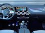 Mercedes-Benz B-klasse 180 Premium AMG Pakket | Sfeerverlichting | Lane | Leder | Camera
