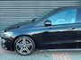 Mercedes-Benz B-klasse 180 Premium AMG Pakket | Sfeerverlichting | Lane | Leder | Camera
