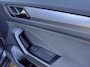 Volkswagen T-Roc 1.5 TSI Life Business | ACC | Navi | Camera | Stoel/Stuurverw. | Trekhaak | PDC |