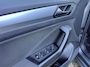 Volkswagen T-Roc 1.5 TSI Life Business | ACC | Navi | Camera | Stoel/Stuurverw. | Trekhaak | PDC |