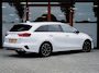 Kia Ceed Sportswagon 1.5 T-GDi GT-Line | Panoramadak | Schuif/Kanteldak | Camera | Navigatie | Stoelverwarming | Adaptieve Cruise Control |