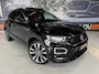 Volkswagen T-Roc 2.0 SPORT 4MOTION R-line / Pannoramadak / Afneembare trekhaak / LED / ECC / Historie aanwezig.