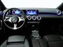 Mercedes-Benz A-klasse 250 e Star Edition Luxury Line | Pano | Trekhaak | Camera | 18"