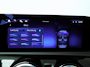 Mercedes-Benz A-klasse 250 e Star Edition Luxury Line | Pano | Trekhaak | Camera | 18"