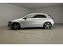 Mercedes-Benz A-klasse 250 e Star Edition Luxury Line | Pano | Trekhaak | Camera | 18"