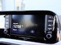 Hyundai i10 1.0 Premium | Afn Trekhaak | Navigatie | Cruise Control | Climate Control | Camera | Parkeersensoren | Apple Carplay & Android Auto