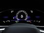 Volkswagen Taigo 1.5 TSI R-Line | Parkeersensoren voor & achter | Navigatie via telefoon | Apple carplay / Android auto | Stoelverwarming |
