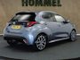 Toyota Yaris 1.5 Hybrid 115 Dynamic - DODEHOEK DETECTIE - STUUR EN STOEL VERWARMING - DRAADLOZE TELEFOONLADER - PARKEERSENSOREN VOOR & ACHTER - KEYLESS ENTRY & START - ADAPTIVE CRUISE CONTROL