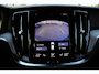 Volvo V60 2.0 T4 R-Design | Trekhaak | 19-Inch Lichtmetalen Velgen | Sportchassis | Elektrisch Verstelbare Bestuurdersstoel Met Geheugen | Cruise Control | Elektrische Achterklep | Verwarmbare Voorstoelen | Adaptieve LED Koplampen met Bochtverlichting | Getint Glas Achter | Nappa Leder/Open Grid Textiel | Apple Carplay/Android Auto | Achteruitrijcamera | Parkeersensoren Voor & Achter |