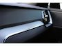 Volvo V60 2.0 T4 R-Design | Trekhaak | 19-Inch Lichtmetalen Velgen | Sportchassis | Elektrisch Verstelbare Bestuurdersstoel Met Geheugen | Cruise Control | Elektrische Achterklep | Verwarmbare Voorstoelen | Adaptieve LED Koplampen met Bochtverlichting | Getint Glas Achter | Nappa Leder/Open Grid Textiel | Apple Carplay/Android Auto | Achteruitrijcamera | Parkeersensoren Voor & Achter |
