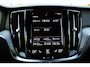 Volvo V60 2.0 T4 R-Design | Trekhaak | 19-Inch Lichtmetalen Velgen | Sportchassis | Elektrisch Verstelbare Bestuurdersstoel Met Geheugen | Cruise Control | Elektrische Achterklep | Verwarmbare Voorstoelen | Adaptieve LED Koplampen met Bochtverlichting | Getint Glas Achter | Nappa Leder/Open Grid Textiel | Apple Carplay/Android Auto | Achteruitrijcamera | Parkeersensoren Voor & Achter |