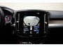 Volvo XC40 T5 Recharge 262pk Momentum Pro [ Panorama Trekhaak Harman/Kardon ]