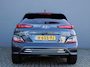 Hyundai Kona Electric EV Fashion 64 kWh | All Season Banden | Adaptive Cruise Control | Head-Up Display | Camera | Parkeersensoren Voor & Achter | Navigatie | Krell Premium Speakers