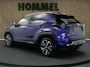 Toyota Yaris Cross 1.5 Hybrid Adventure - PANORAMADAK - DODEHOEK DETECTIE - BI-TONE - TREKHAAK 750KG GEREMD TREKGEWICHT - LEDEREN BEKLEDING - ACHTERUITRIJCAMERA - KEYLESS ENTRY/START - STOEL & STUUR VERWARMING - ADAPTIEVE CRUISE CONTROL - PARKEERSENSOREN VOOR EN ACHTER - APPLE CARPLAY/ANDROID AUTO
