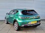 Alfa Romeo Tonale 1.5T Hybrid 160pk Aut Veloce | Adaptive Cruise Control | CarPlay | Climate Control | Elektrische Achterklep | Camera & Sensoren Voor + Achter |