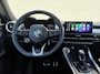 Alfa Romeo Tonale 1.5T Hybrid 160pk Aut Veloce | Adaptive Cruise Control | CarPlay | Climate Control | Elektrische Achterklep | Camera & Sensoren Voor + Achter |