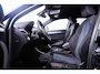 BMW X2 sDrive20i Executive M Sport - Cruise Control - Elektrischep achterklep - Elektrisch verwarmde voorstoelen - Koplampsproeiers - PDC voor/achter - Navigatiesysteem -