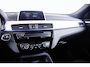BMW X2 sDrive20i Executive M Sport - Cruise Control - Elektrischep achterklep - Elektrisch verwarmde voorstoelen - Koplampsproeiers - PDC voor/achter - Navigatiesysteem -