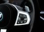 BMW X5 xDrive50e | DRAVITGRAU | ACHTERAS BESTURING | PANORAMADAK | TREKHAAK | SOFTCLOSE | STOELVENTILATIE | STOELVERWARMING | HARMAN KARDON | INTEGRAL ACTIVE STEERING | STOELMASSAGE | MEMORY | NL AUTO |