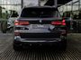 BMW X5 xDrive50e | DRAVITGRAU | ACHTERAS BESTURING | PANORAMADAK | TREKHAAK | SOFTCLOSE | STOELVENTILATIE | STOELVERWARMING | HARMAN KARDON | INTEGRAL ACTIVE STEERING | STOELMASSAGE | MEMORY | NL AUTO |