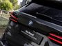 BMW X5 xDrive50e | DRAVITGRAU | ACHTERAS BESTURING | PANORAMADAK | TREKHAAK | SOFTCLOSE | STOELVENTILATIE | STOELVERWARMING | HARMAN KARDON | INTEGRAL ACTIVE STEERING | STOELMASSAGE | MEMORY | NL AUTO |