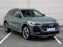 Audi Q5 S edition Competition e-hybrid 367 PK | Luchtvering | Panoramadak | Trekhaak | Winterpakket |