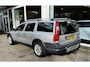 Volvo XC70 2.5 T Summum Aut. |Xenon|Memory|Trek afn.|