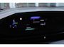 Peugeot 408 1.6 240PK PLUG-IN HYBRID GT EXCLUSIVE | ACTIERADIUS ELEK. WLTP 81-85KM | PANORAMA SCHUIF/KANTEL DAK | ELEKTRISCH VERSTELBARE VOORSTOELEN MET MASSAGE FUNCTIE | VOORSTOELEN VERWARMBAAR | STUUR VERWARMING | SFEER VERLICHTING | 20" LICHTMETALEN VELGEN "MONOLITHE" | ELEKTRISCH BEDIENBARE ACHTERKLEP | LED MATRIX KOPLAMPEN | 360° CAMERA | PARKEERSENSOREN VOOR + ACHTER | DRAADLOZE TELEFOONLADER | DRAADLOZE APPLE CARPLAY/ANDROID AUTO | NAVIGATIE | DODEHOEK DETECTIE | ADAPTIVE CRUISE CONTROL | LEDEREN BEKLEDING | FOCAL PREMIUM AUDIO SYSTEM | NAVIGATIE | DRAADLOZE TELEFOONLADER | 7,4 KW ONBOARD CHARGER | ANTIDIEFSTAL ALARM |