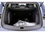 Leapmotor B05 ProMax Design 67.1 kWh | Panoramadak | Elektrisch verstelbare stoelen | Stuurwiel verwarming | Apple carplay/Android auto | Sfeerverlichting | Regensensor | Privacyglas | 19 inch lichtmetalen velgen
