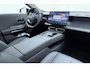 Leapmotor B05 ProMax Design 67.1 kWh | Panoramadak | Elektrisch verstelbare stoelen | Stuurwiel verwarming | Apple carplay/Android auto | Sfeerverlichting | Regensensor | Privacyglas | 19 inch lichtmetalen velgen