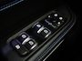 Lynk & Co 01 1.5 | Panoramadak | Adaptive cruise | Trekhaak | Memory | Infinity Sound | Stoelverwarming | Camera | Park assist | Carplay | Climate control