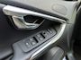 Volvo V40 Cross Country 2.0 T3 Summum | Navi | Leder | PDC | Clima