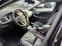 Volvo V40 Cross Country 2.0 T3 Summum | Navi | Leder | PDC | Clima