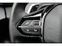 Peugeot 208 1.2 Hybrid 110 e-DCS6 Allure | Automaat | Navigatie | Camera voor + achter | Apple carplay | Adaptieve cruise control |