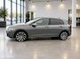 Volkswagen Golf 1.0 TSI Life 110PK | Digital Cockpit | Climate Control | Multimedia | Slechts 59.075 KM