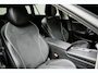 Volkswagen Passat Variant 1.5 eHybrid 204 Business DSG-6 | Wegklapbare Trekhaak | Achteruitrijcamera | Geheugen stoel |