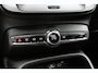 Volvo XC40 2.0 B3 Essential | Adaptieve Cruise Control Met Stuurhulp | BLIS | Stuurverwarming | Stoelverwarming | Lendensteun | Textiel Bekleding | Trekhaak Semi Elektrisch Inklapbaar | 17-inch Lichtmetalen Velgen | Metallic Lak | Google Maps & Play Store | Carplay | Android Auto |