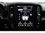 Volvo XC40 2.0 B3 Essential | Adaptieve Cruise Control Met Stuurhulp | BLIS | Stuurverwarming | Stoelverwarming | Lendensteun | Textiel Bekleding | Trekhaak Semi Elektrisch Inklapbaar | 17-inch Lichtmetalen Velgen | Metallic Lak | Google Maps & Play Store | Carplay | Android Auto |