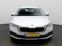 Skoda Octavia Combi 1.0 TSI Business Edition Apple Carplay / Android Auto | Trekhaak | Cruise Control | Airco (automatisch) | Parkeersensoren Voor en Achter | Navigatiesysteem | Lichtmetalen velgen 16” |