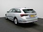 Skoda Octavia Combi 1.0 TSI Business Edition Apple Carplay / Android Auto | Trekhaak | Cruise Control | Airco (automatisch) | Parkeersensoren Voor en Achter | Navigatiesysteem | Lichtmetalen velgen 16” |