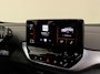 Volkswagen ID.4 Pro Performance 77 kWh I 94% SOH I Elek. Trekhaak I Adaptive Cruise I 21 Inch I Camera I Keyless I Stoelverwarming I Alcantara & Leder I